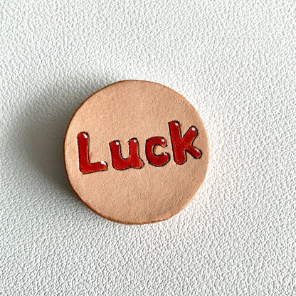 ARALE Magnetic Leather Needle Holder Set with Luck and Mushroom Charms