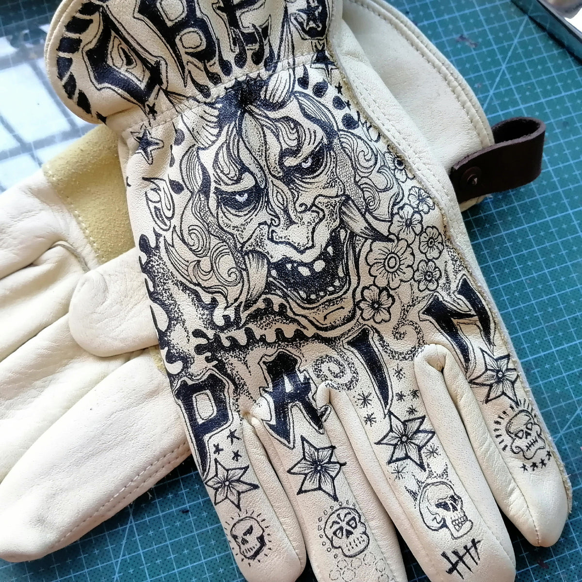 Japanese Hannya Leather Motorcycle Gloves