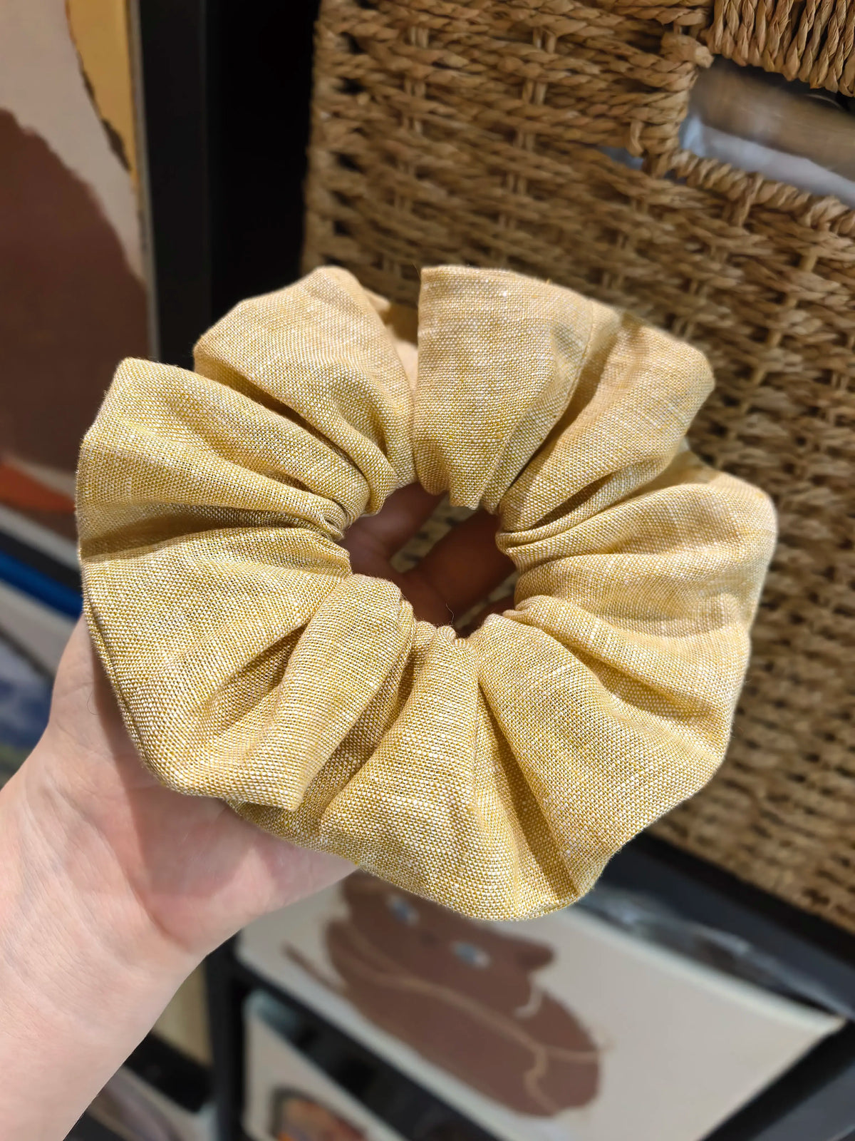 Elastico per capelli in lino giallo chicco