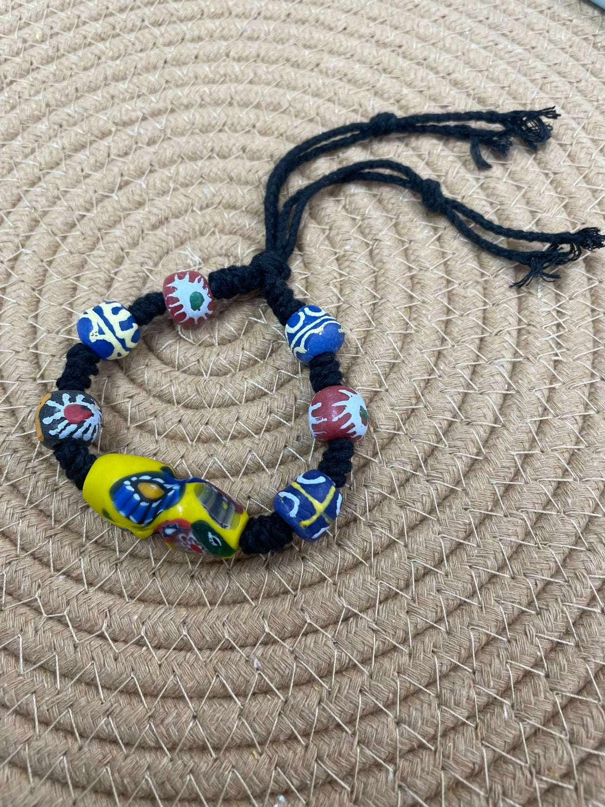 ハンドメイド 手描きガラスビーズのコットンコードレスレット