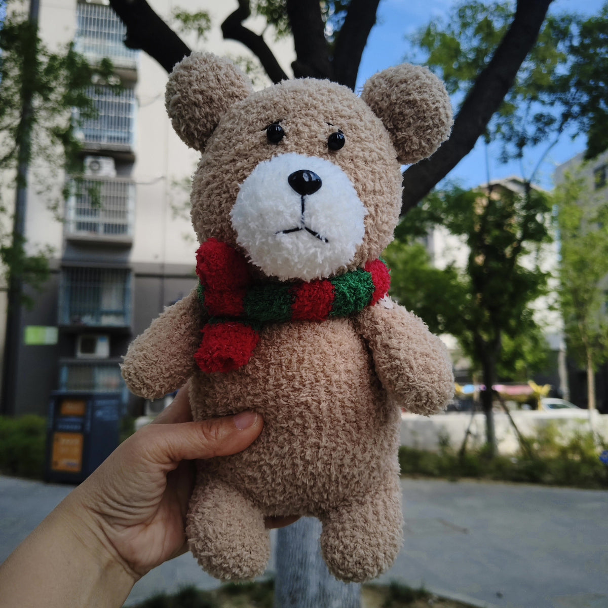 Handgefertigte Sockenpuppen-Teddybären Plusch-Figur