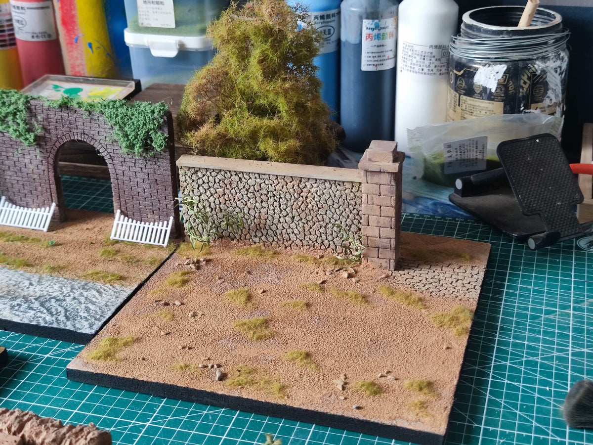 Base per Diorama in Miniatura con Muretto in Pietra