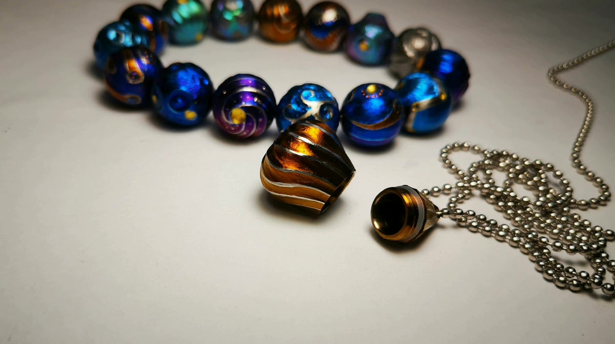 Pure Titanium Teardrop Necklace Pendant Waterproof Container