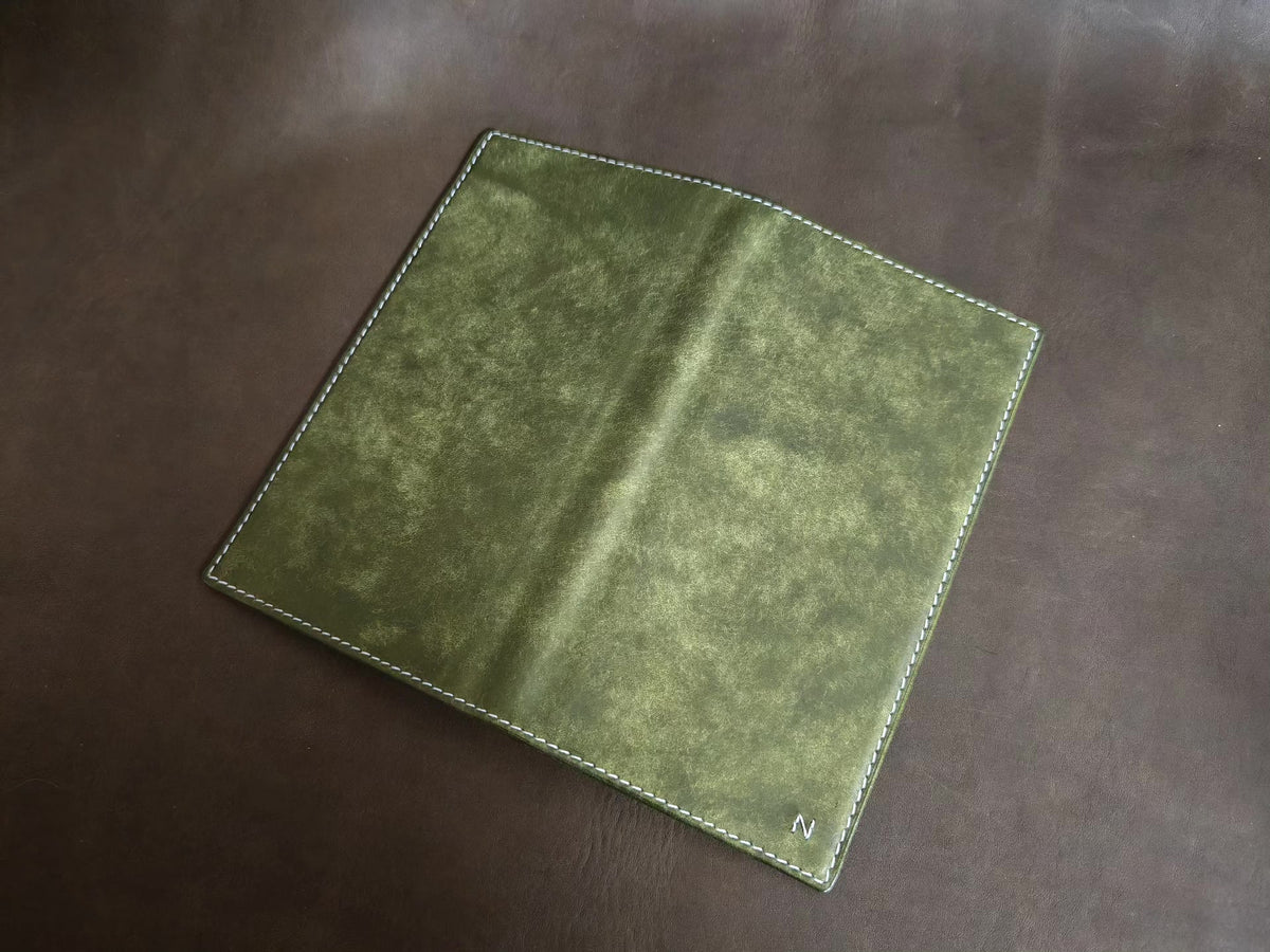 A6 Ringbuch-Einband aus Olivleder