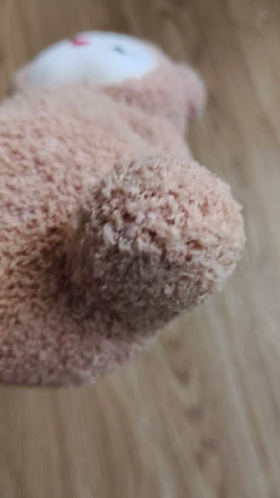Handgakte Sokkenpop met Schuin Hoofd Knuffel