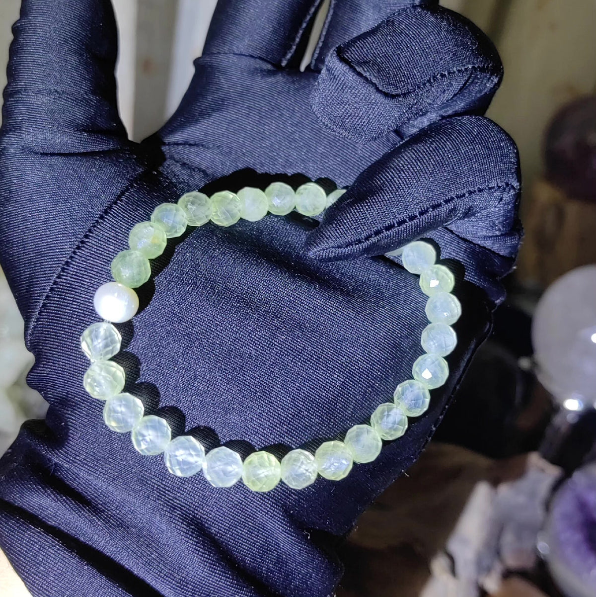 Prehnite Beaded Bracelet Pale Green