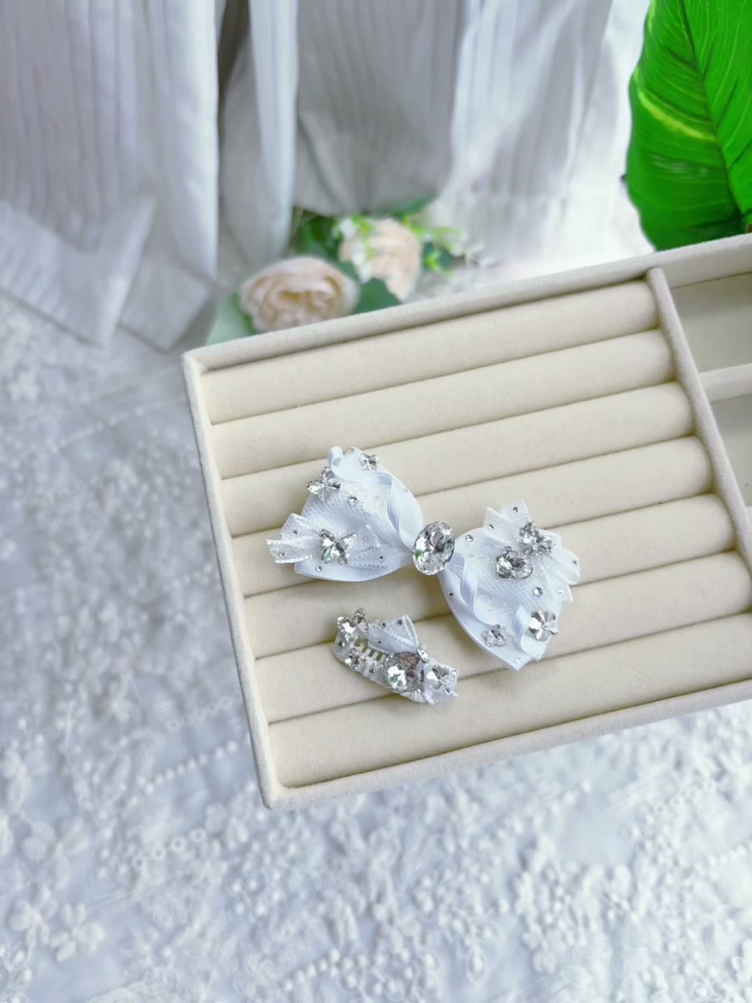 Witte bruids strik haarclip set voor huisdieren