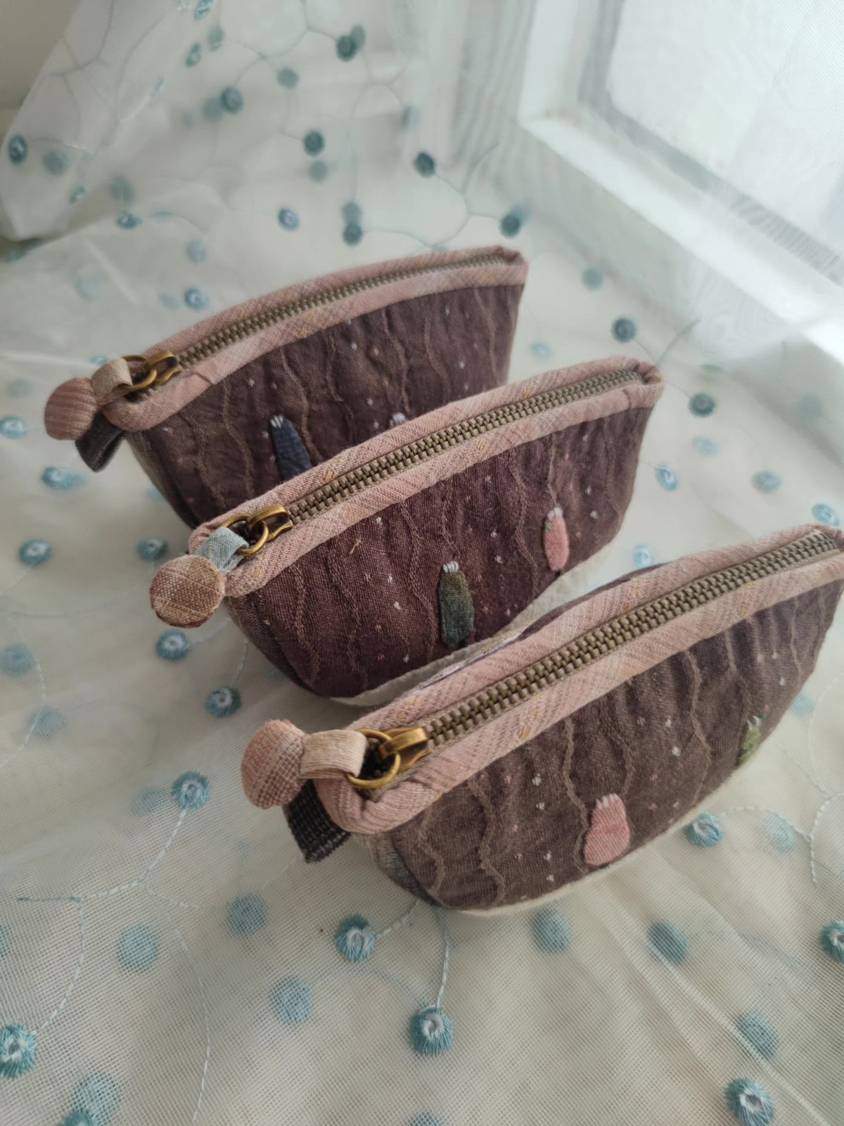 Winter Cottage Fabric Dumpling Storage Pouch