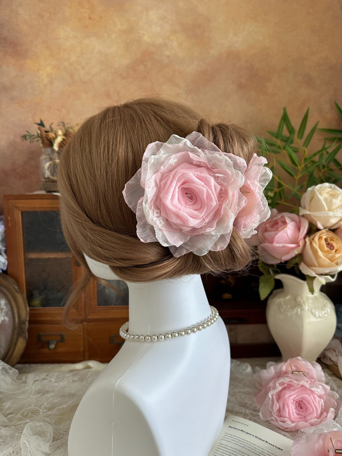 1065687659984 - Image 1