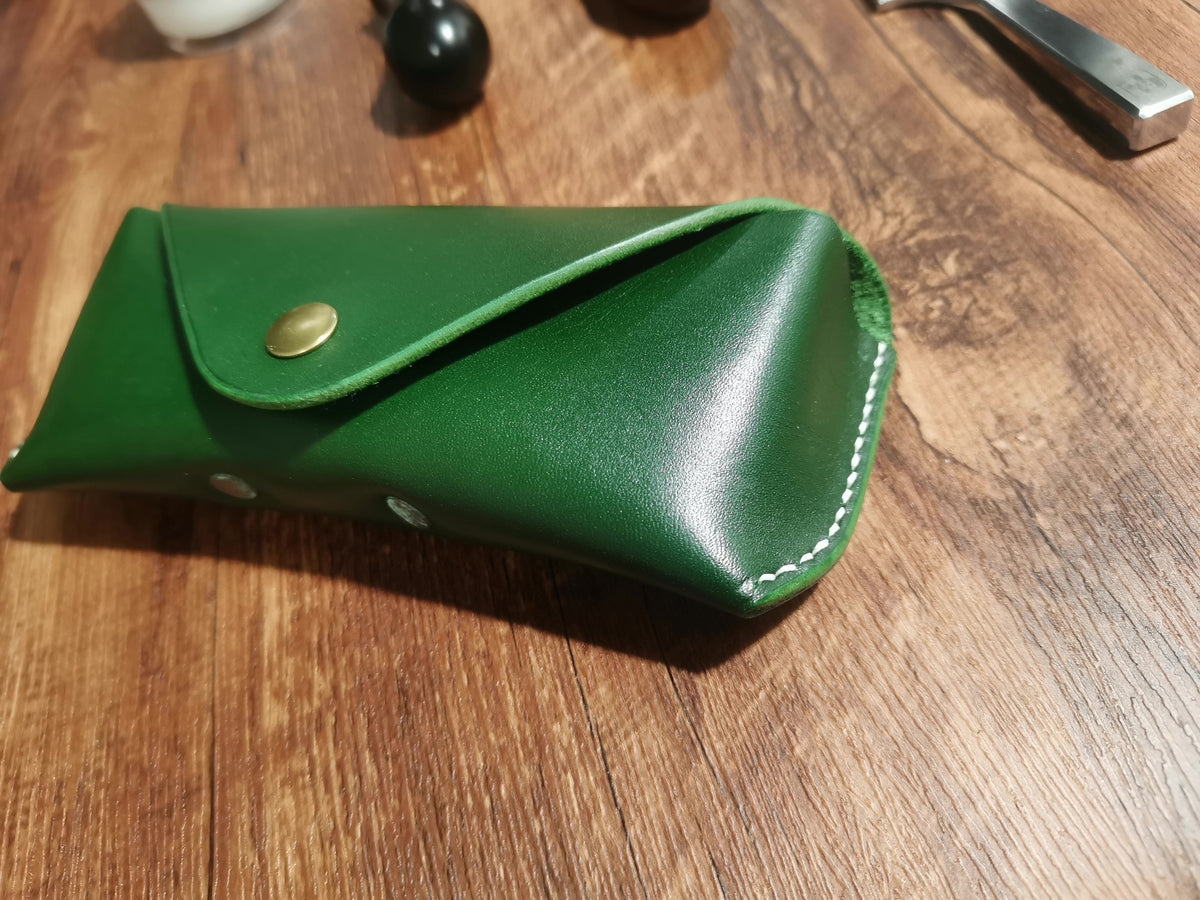 ハンドメイド レザー メガネケース グリーン