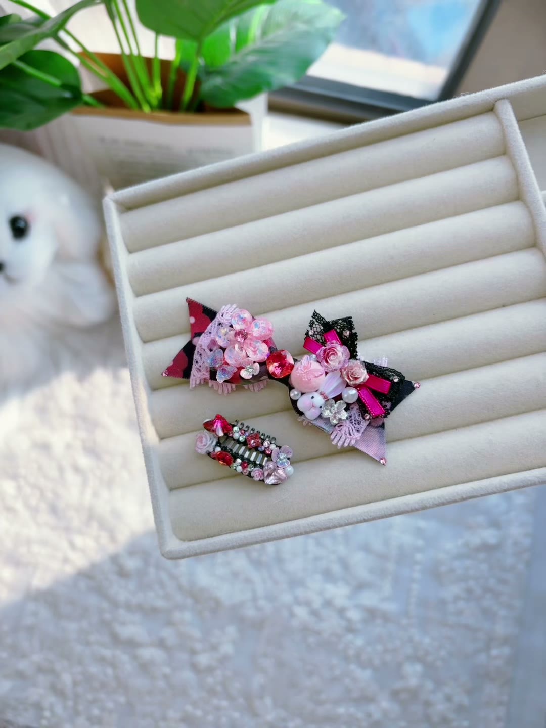 Sweet Mint Pet Hair Accessories Black Pink Frog Set