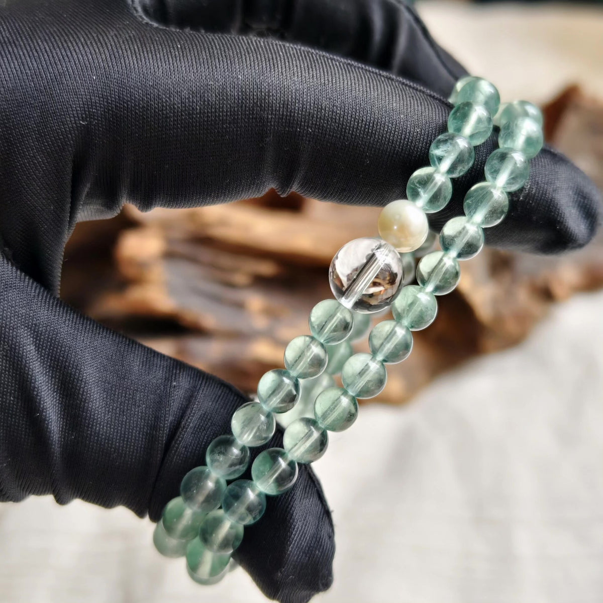 Double Loop Fluorit-Armband mit Bergquarz und Perle