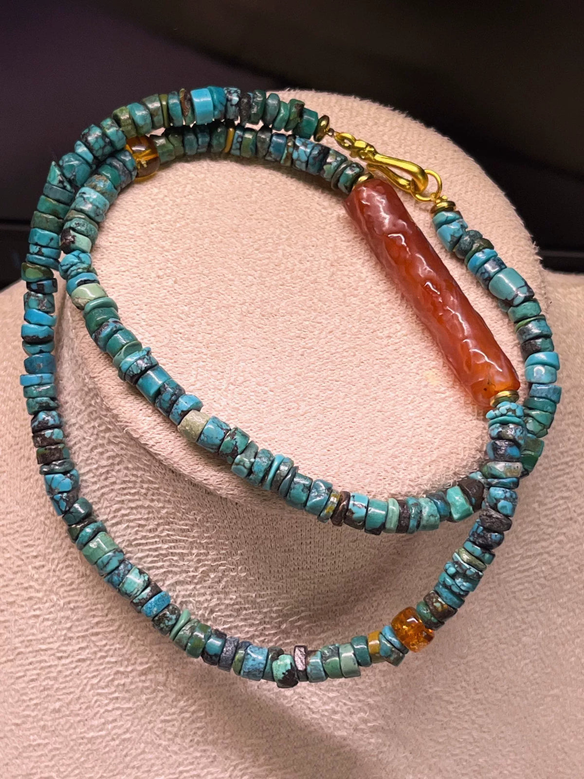 Colier en turquoise naturel du Hubei et agate d'Asie de l'Ouest