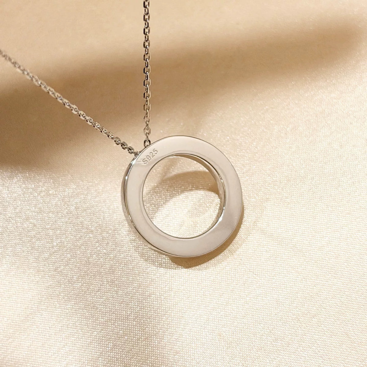 S925 Silver Full Diamond Circle Necklace