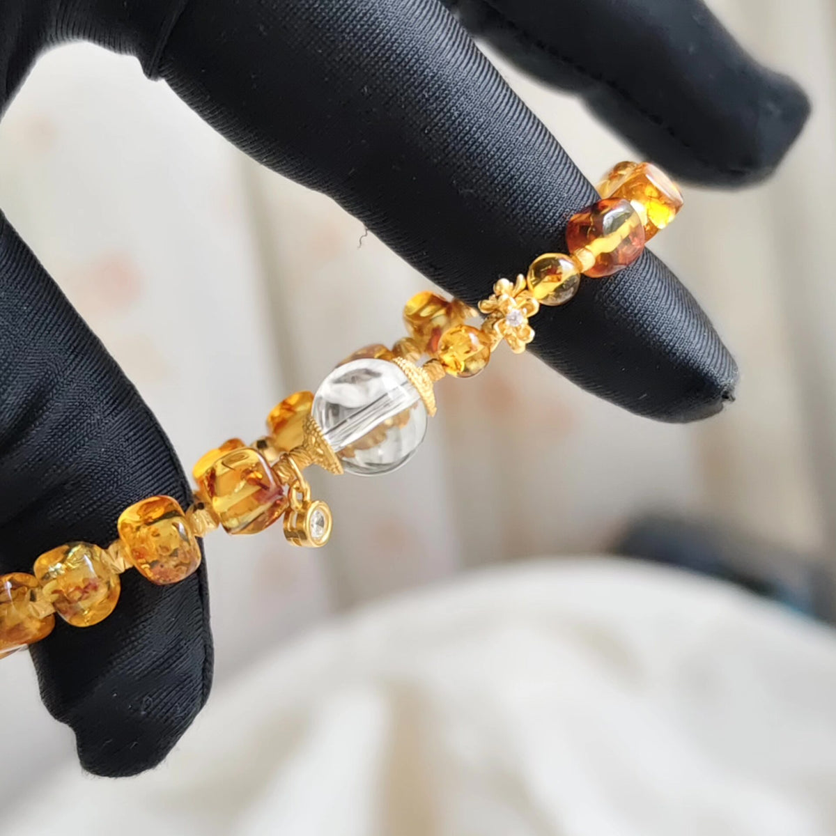 Flower Amber Cube Bracelet with White Crystal