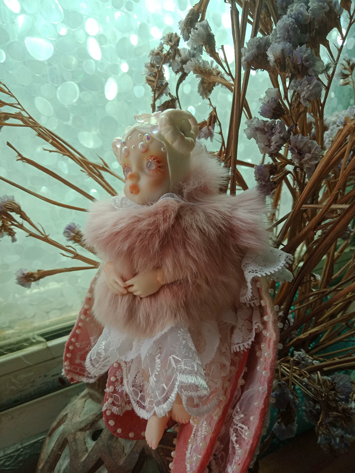 レース翼の蛾の妖精ドール（ハンドメイド）
