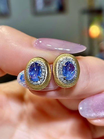 18K Gold Natural Unheated Burma Sapphire 1.65ct Stud Earrings with Diamond Halo