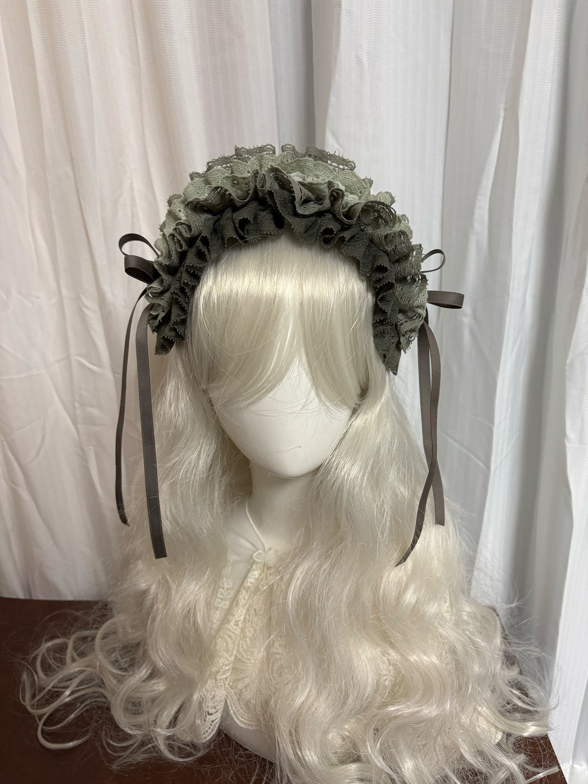 Faixa de Cabeça Lolita com Folhos de Renda Verde em Degradê