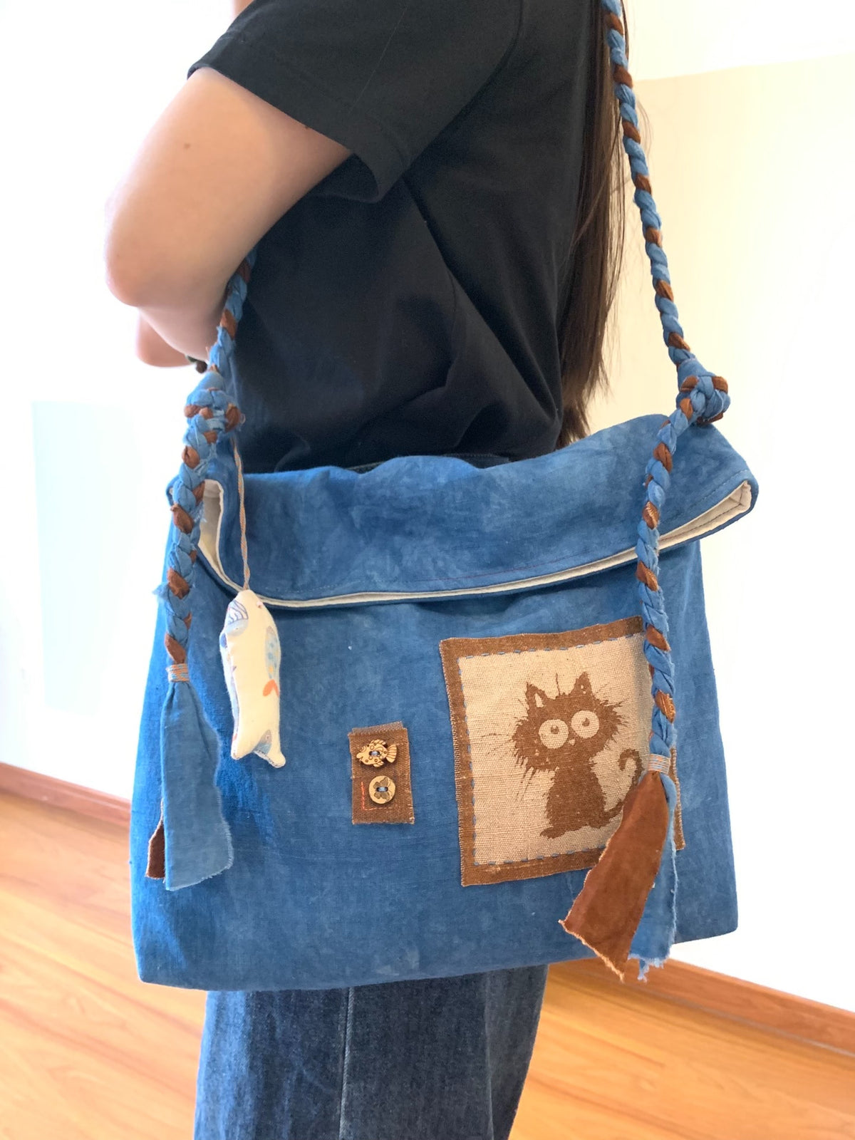 Handwoven Cotton Crossbody Bag with Cat Patch