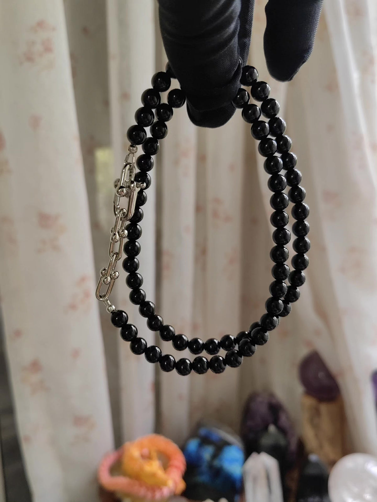 Collana con Perle di Agata Nera e Catena Argentata