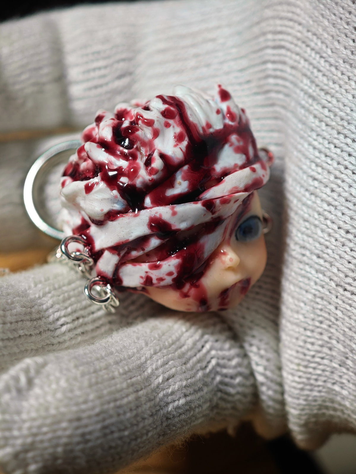 Jujutsu Kaisen Gojo Chibi Blood Pendant Keychain