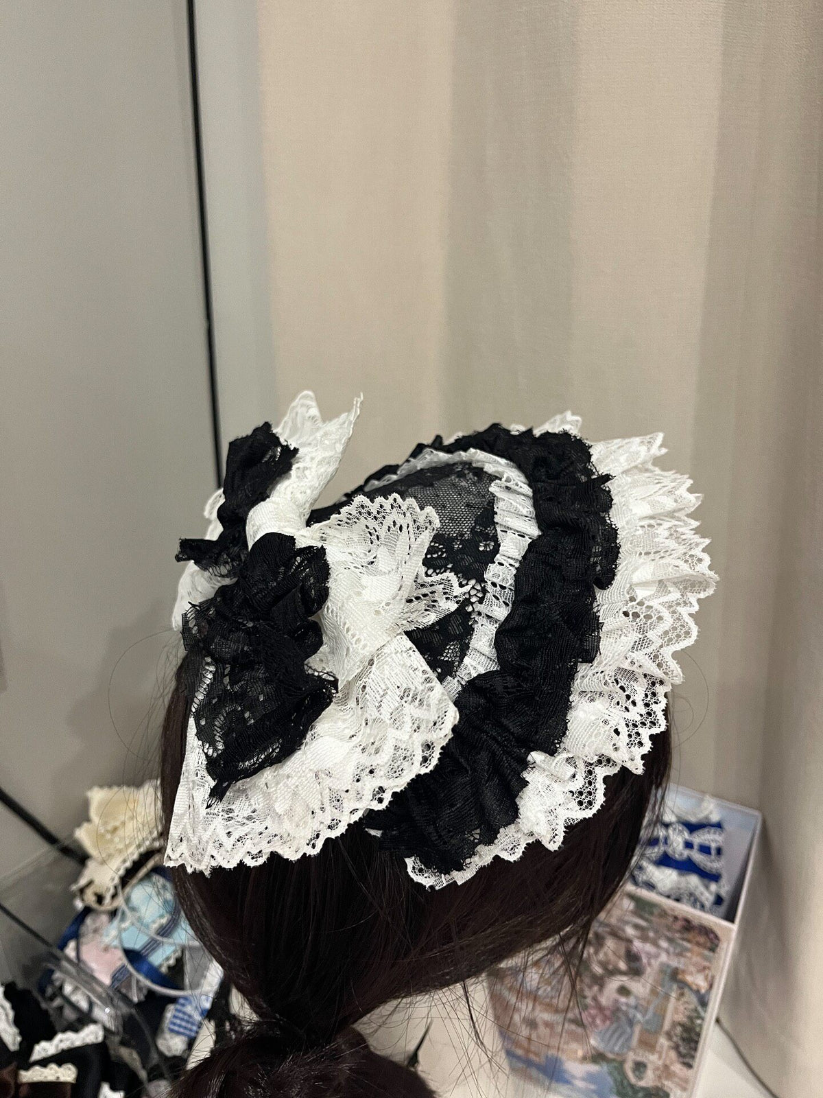 Mini Bonnet Lace Black White Lolita