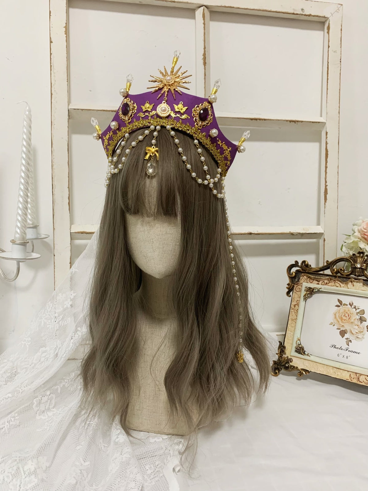 Koninksppaarse Lolita Tudor Kroon Hoofdtoon