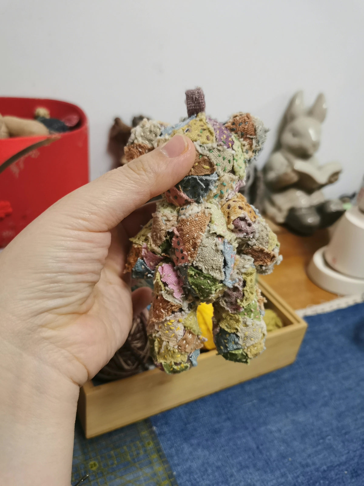 Ornement ourson en patchwork coton fait main