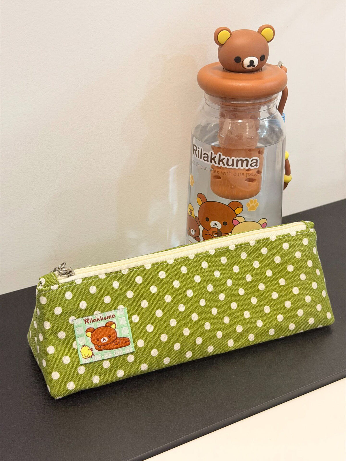 Trousse en toile à pois