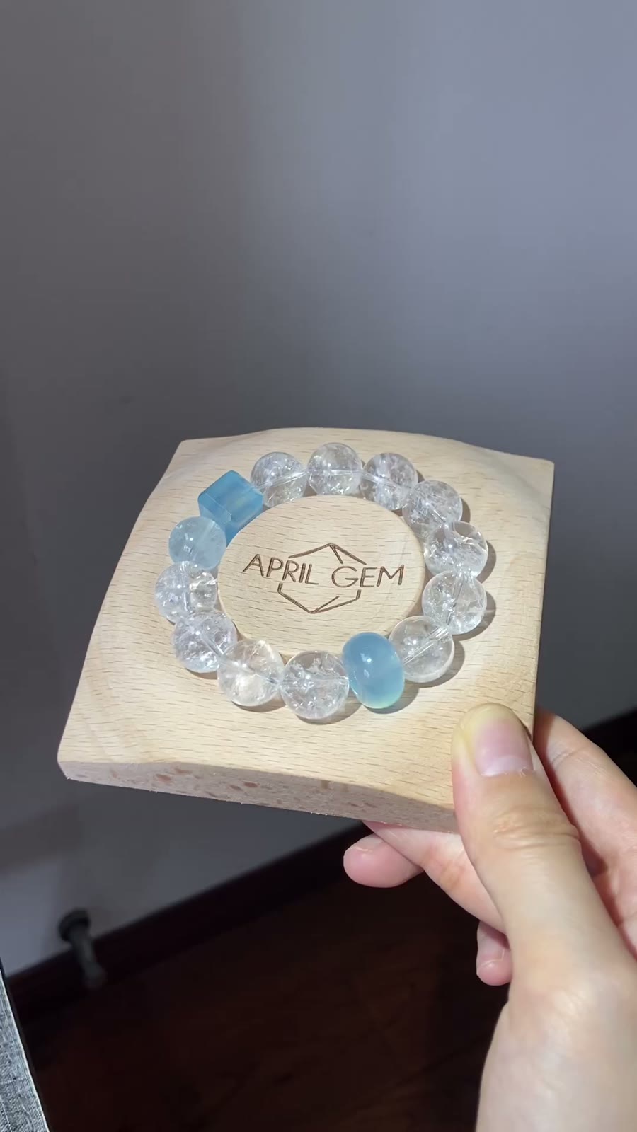 Aquamarine Quartz Beaded Bracelet 14mm