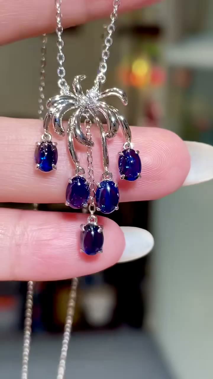 18k Gold Sapphire Palm Tree Pendant Necklace