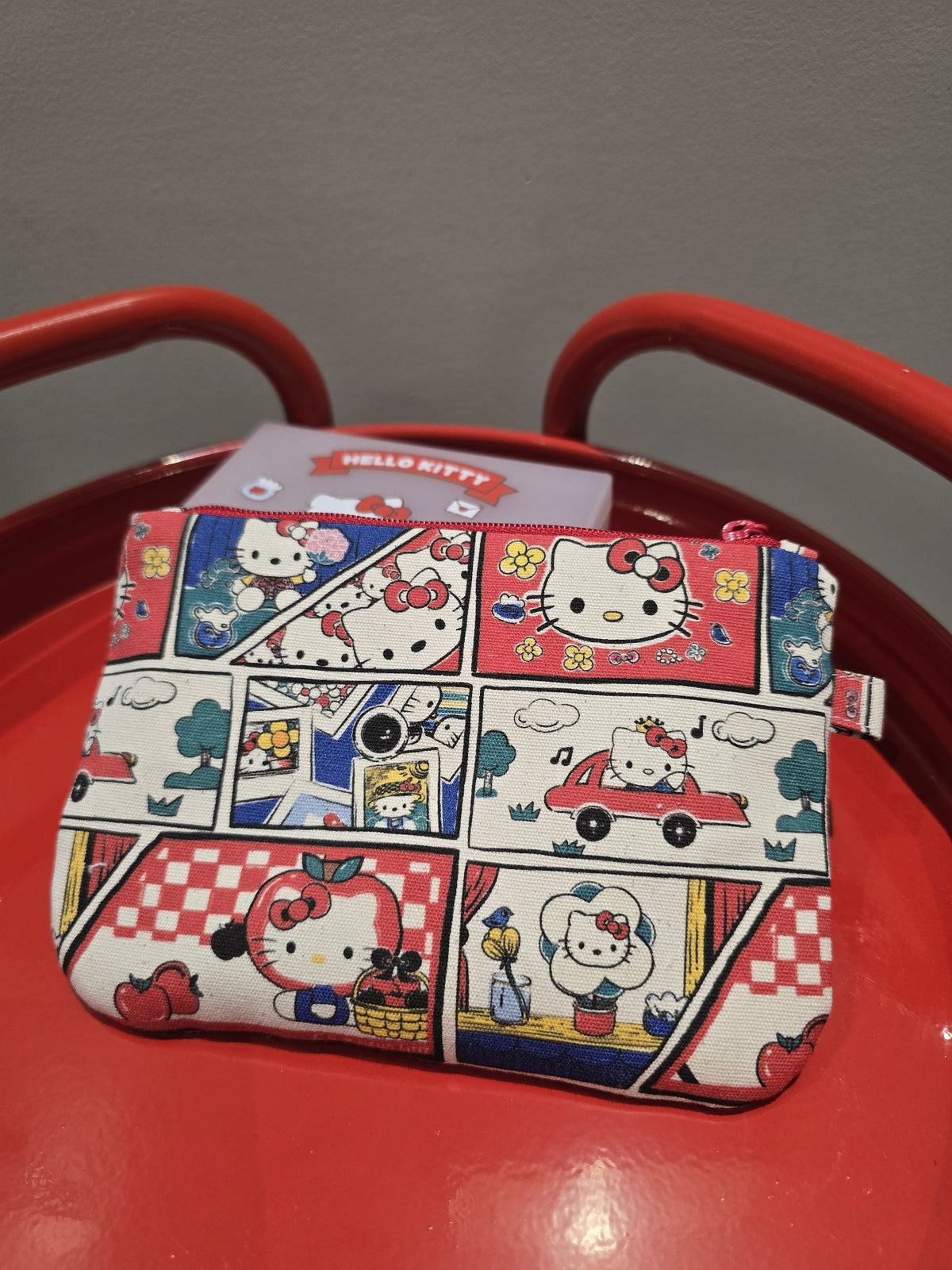 Hello Kitty Comic Print Flat Zipper Pouch