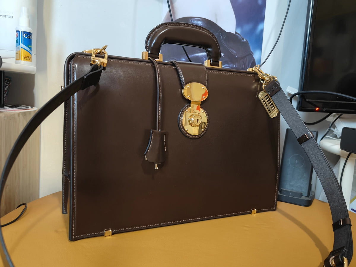 Vintage Brown Leather Dulles Briefcase