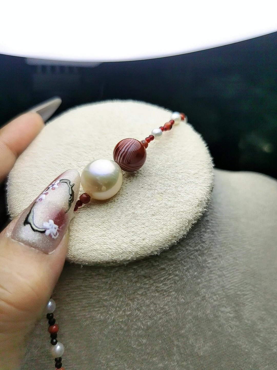 Natural Freshwater Pearl South Red Agate Necklace