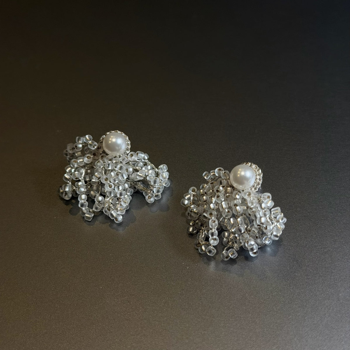 Brincos de Crochê de Miçangas e Pérola