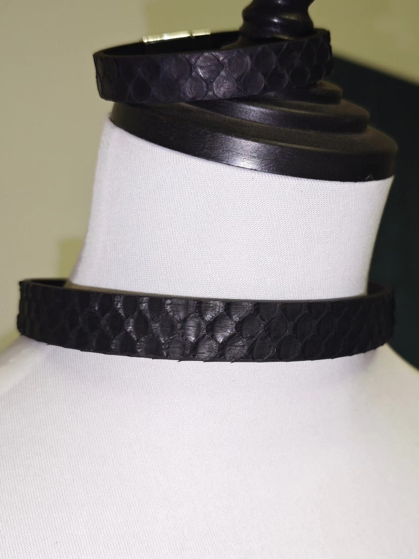 Handcrafted Leather Choker with Bamboo Texture