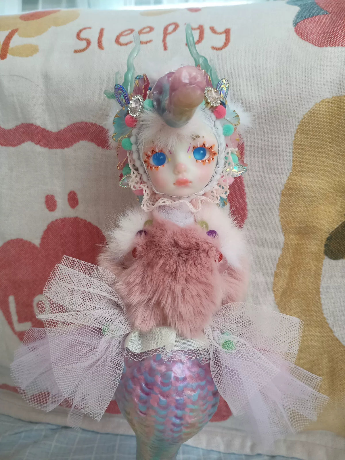 Boneca de Fantasia Cavalo-Mar Artesanal 28cm