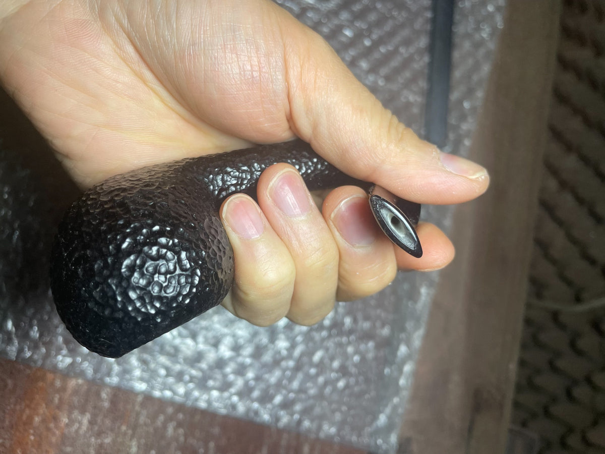 ハンドメイド 黒檀（エボニー）ラスティケイテッド スモーキングパイプ