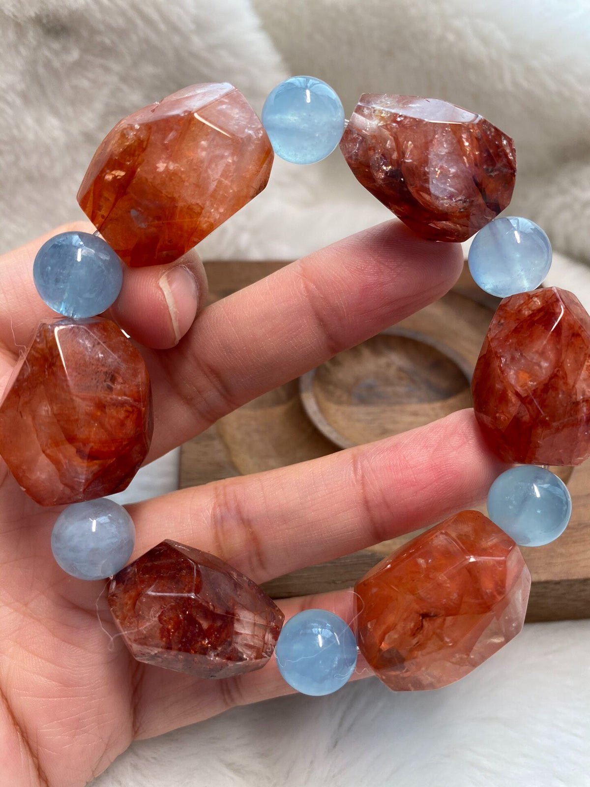 Jiaohua Agate and Aquamarine Beaded Bracelet