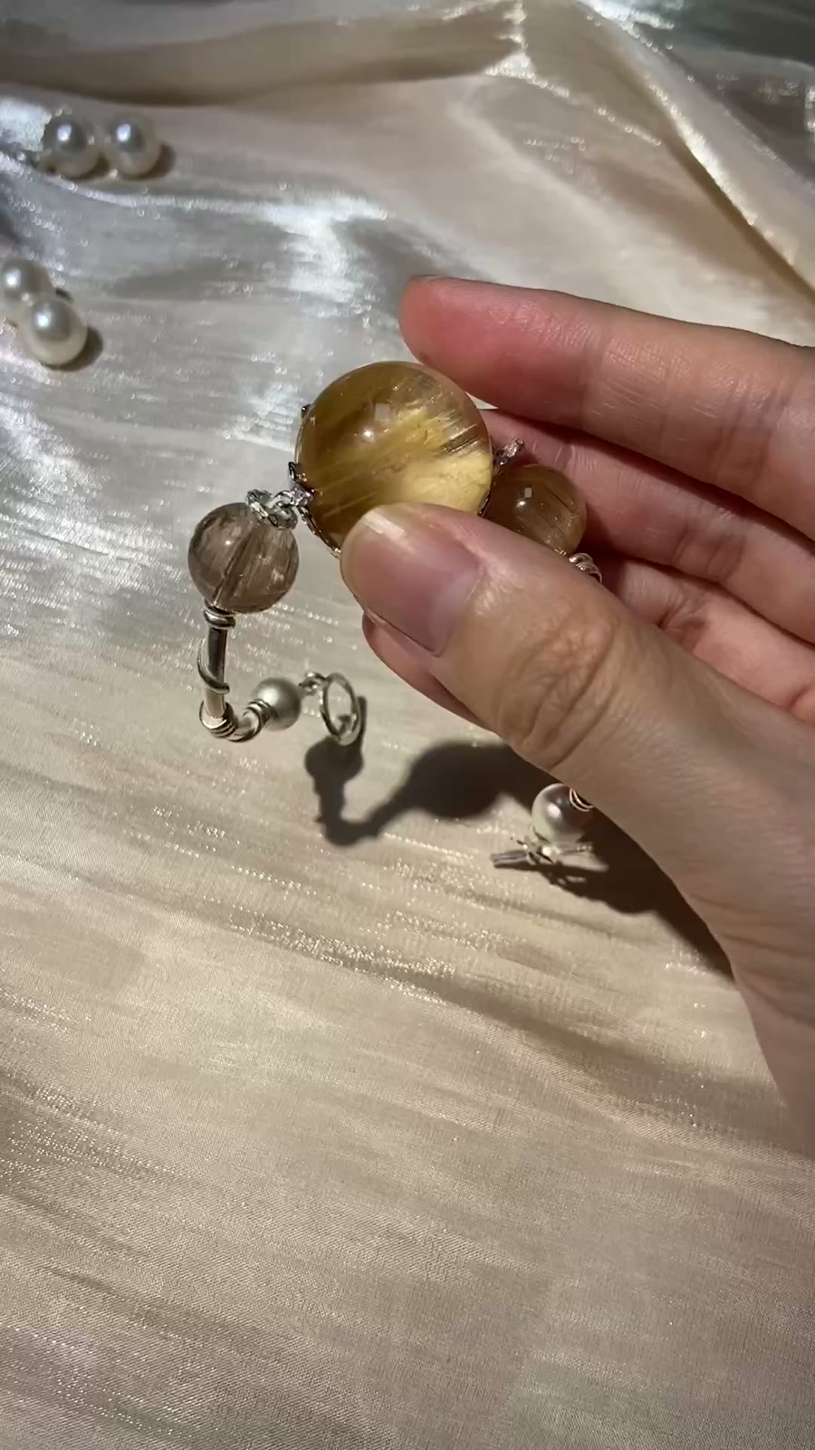Goose Yellow Rabbit Hair Crystal Bracelet