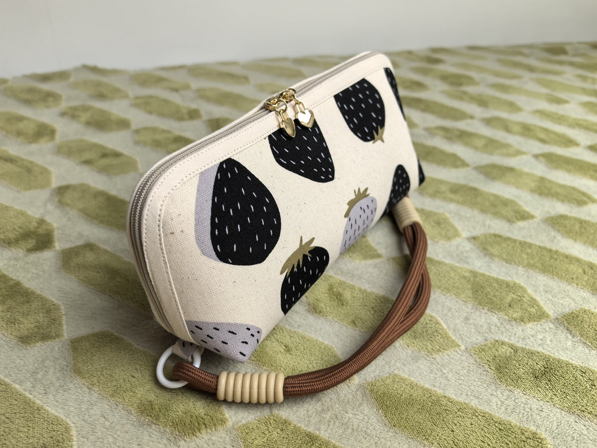 Strawberry Shell Pouch Canvas Wristlet Bag