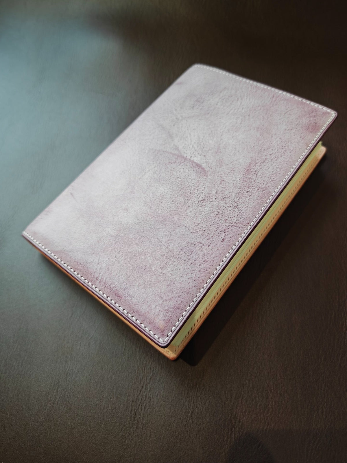 A6FC Leather Binder with Six-Ring Mechanism