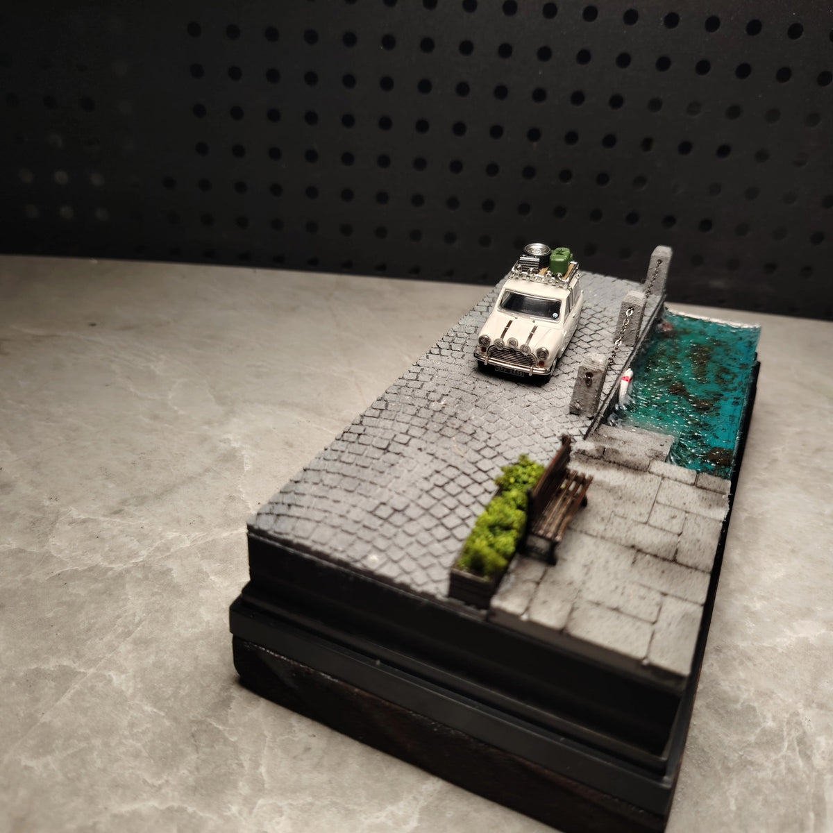 1060861979330 - Image 6