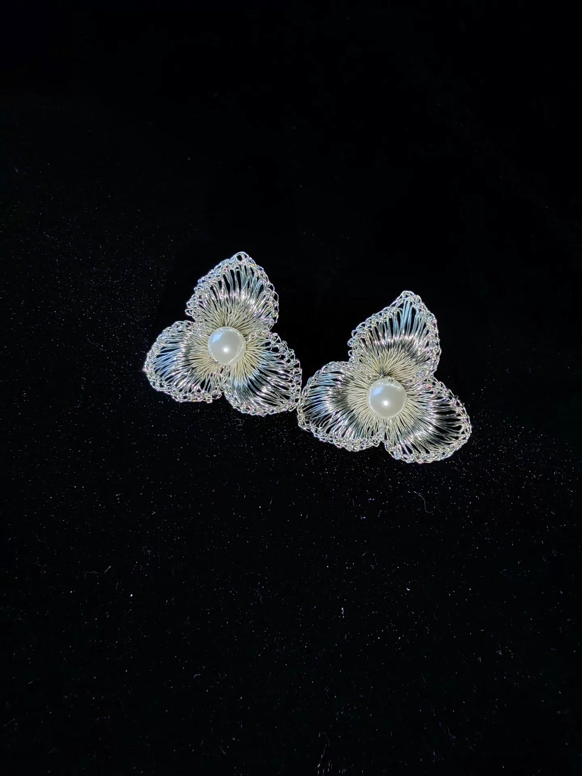 ハンドメイド シルバーワイヤークロシェ パールフラワーピアス