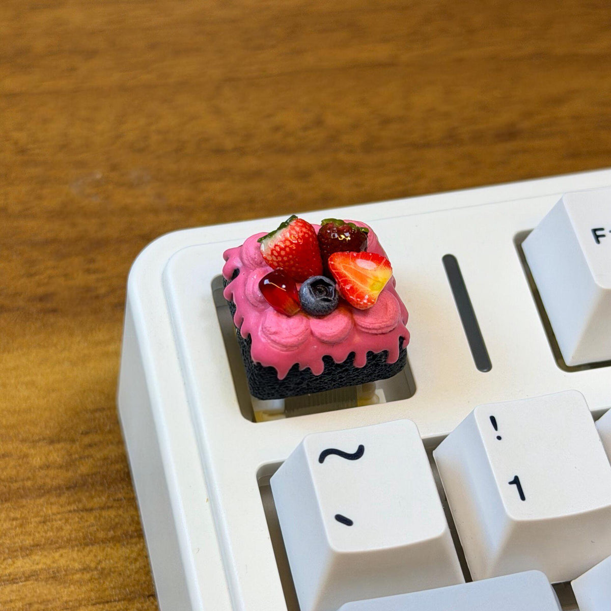 Resin Fruit Cake Keycap for Mechanical Keyboard