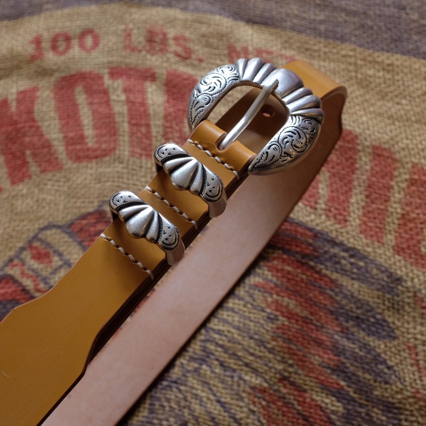 American Retro Carved Four-Piece Belt Set with Silver-Plated Copper Hardware and Tapered Leather Strap