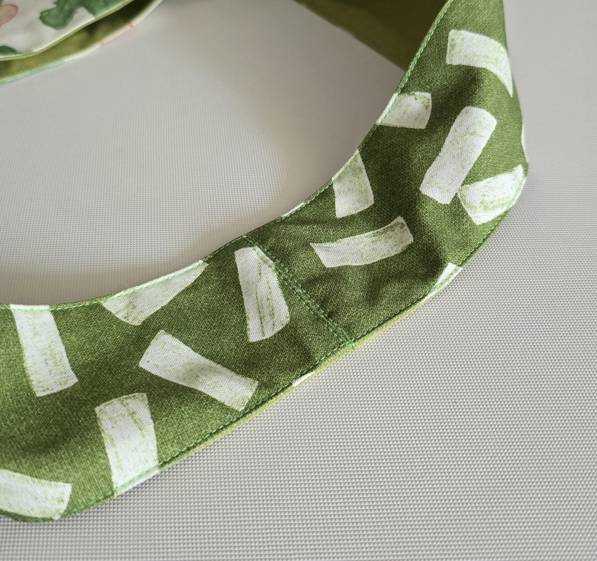 Cherry Radish Shoulder Bag Olive Green