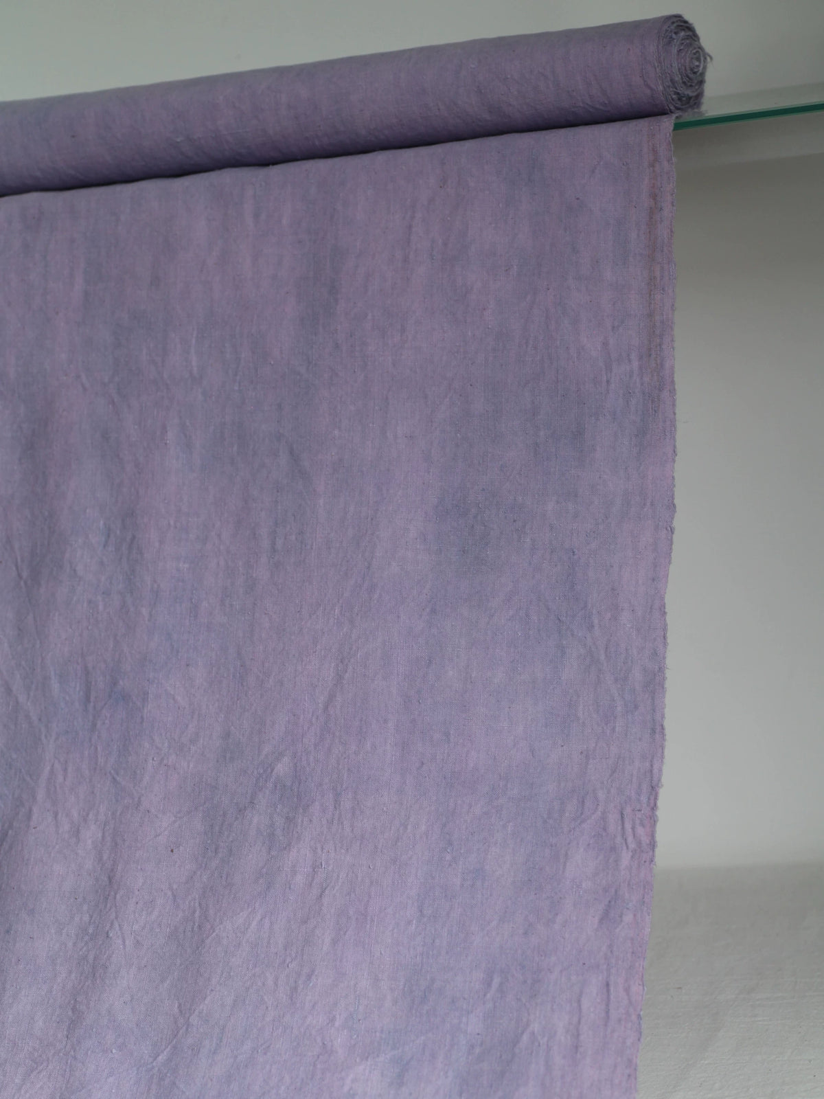 Tissu en coton tissé main violet racine de lotus