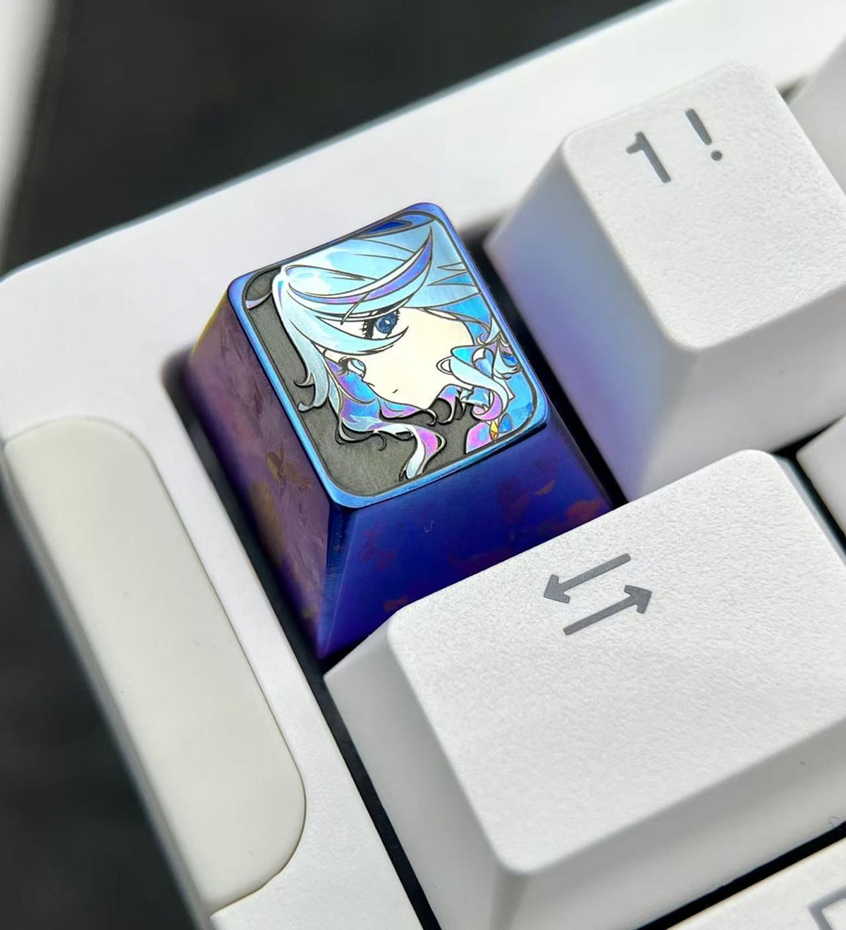 Genshin Furina 1u Titanium Alloy Keycap