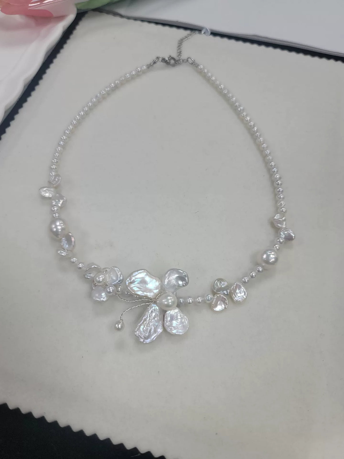 Freshwater Pearl Choker Necklace White
